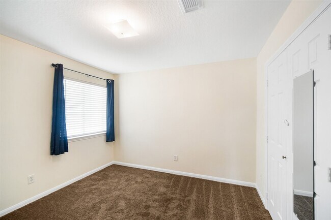 Building Photo - 315 Brushy Glen Dr