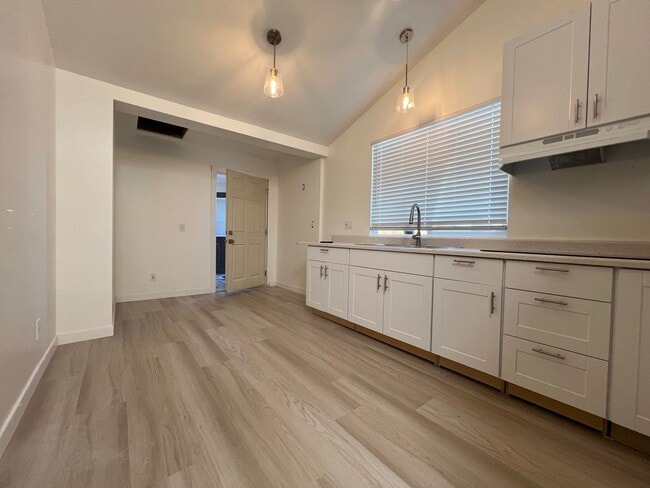 Building Photo - Newly Built 2-Bedroom ADU in Lompoc – Mode...