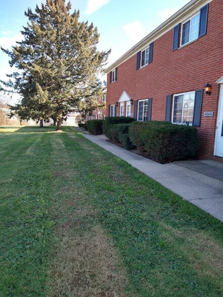 Building Photo - 4640 Applegrove St NW