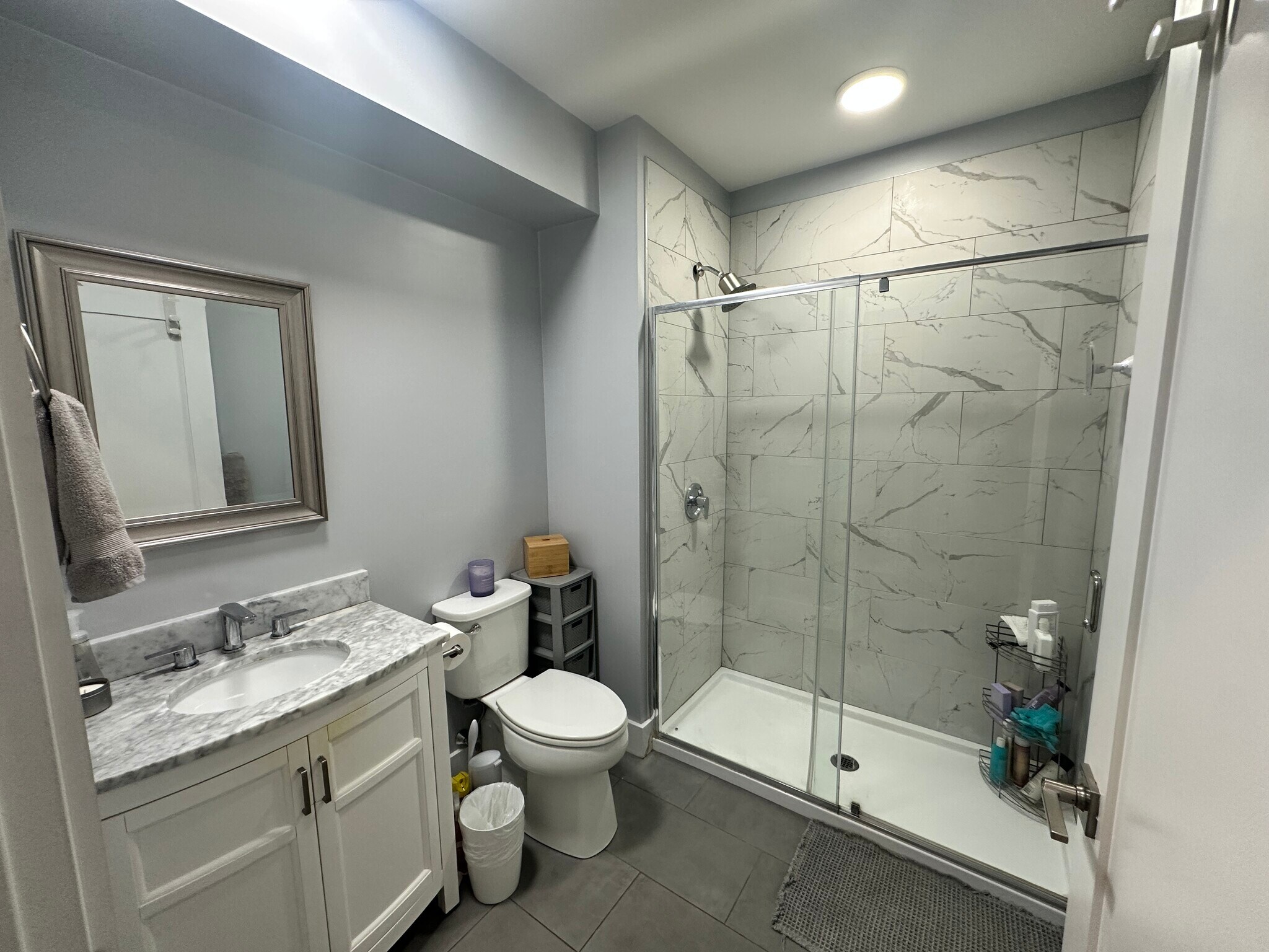 Building Photo - 55 W 5th St