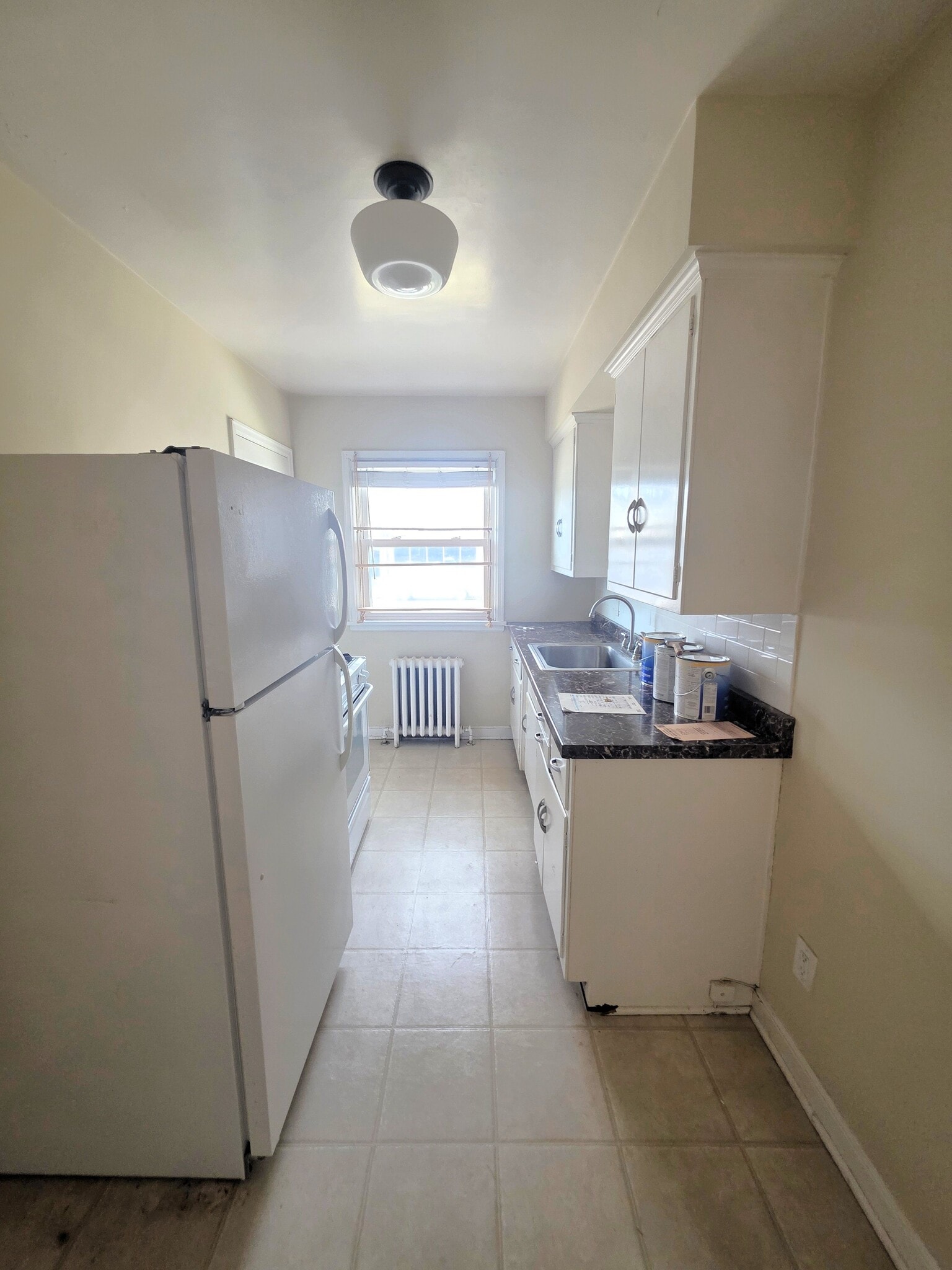 Building Photo - 2056 Bayard Ave