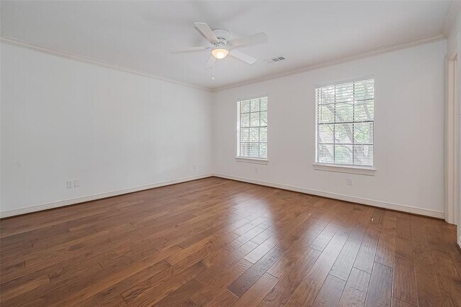 Building Photo - 510 Barkers Cove