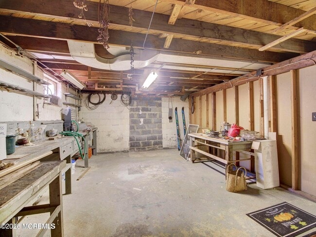 Building Photo - 224 Chatham Ave