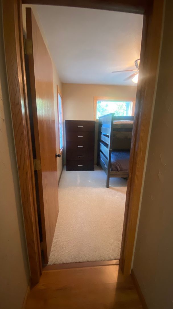 Building Photo - Furnished 2 Bedroom Home for Rent on Lake ...