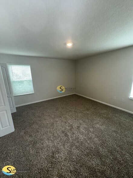 Building Photo - 7601 Legacy Trl