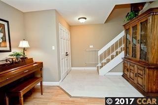 entrance to the home - 133 Lawnview Cir