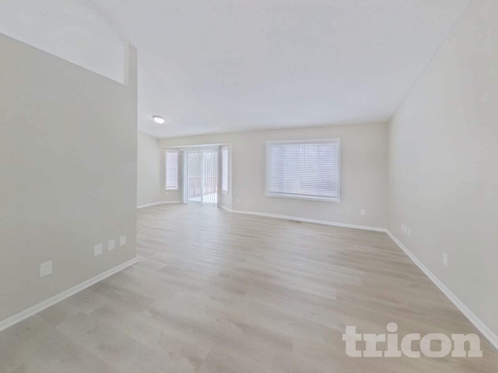 Building Photo - 14098 Yosemite Ave S