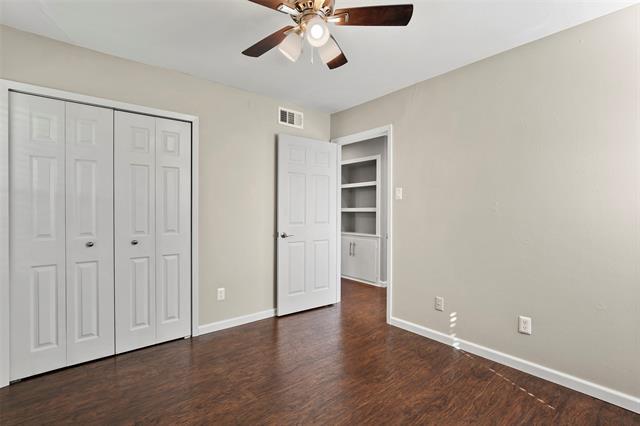 Building Photo - 525 Melrose Dr