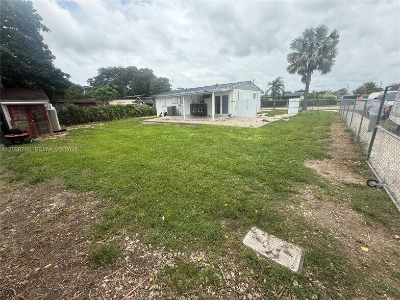 Building Photo - 28501 SW 147th Ct