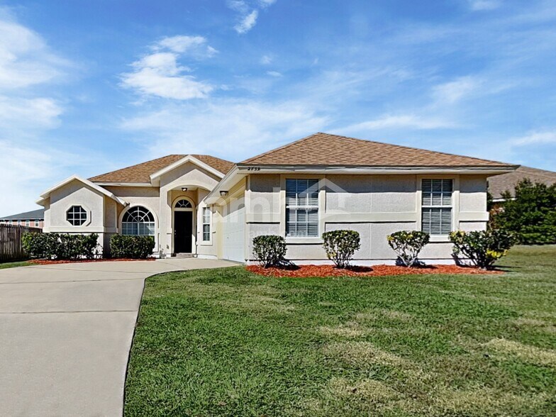 Primary Photo - 2739 Ravine Hill Dr