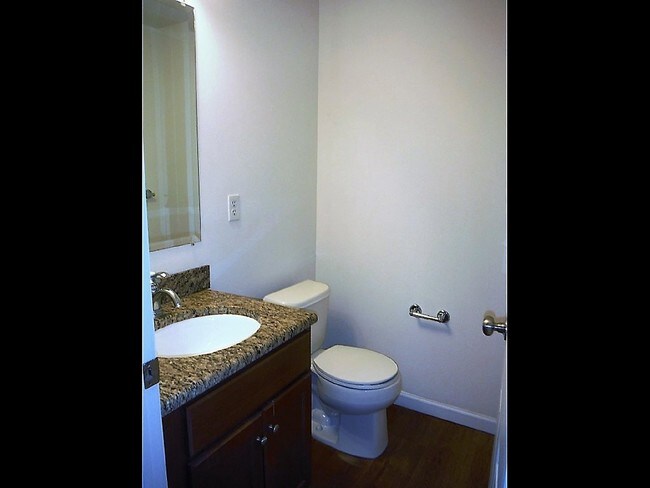 Building Photo - 23 Northern Pines Rd