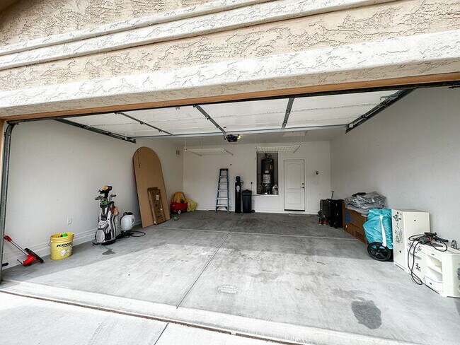 Building Photo - 41602 W Anne Ln