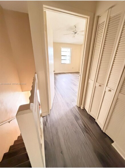 Building Photo - 13785 Bottlebrush Ct