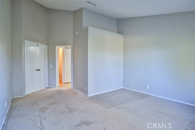 Building Photo - 176 Cll Renata