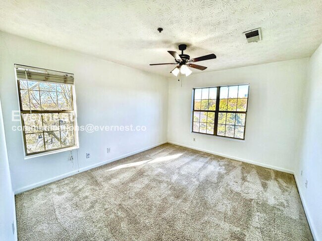 Building Photo - 970 Sidney Marcus Blvd NE