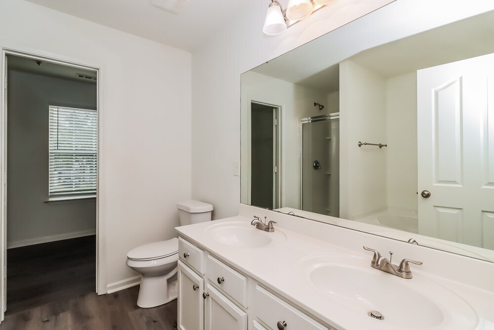 Building Photo - 6225 Summerour Place