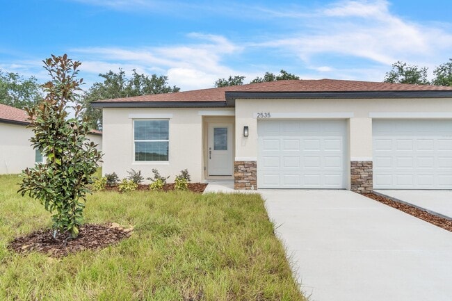 Building Photo - 2539 Slim Haywood Ave