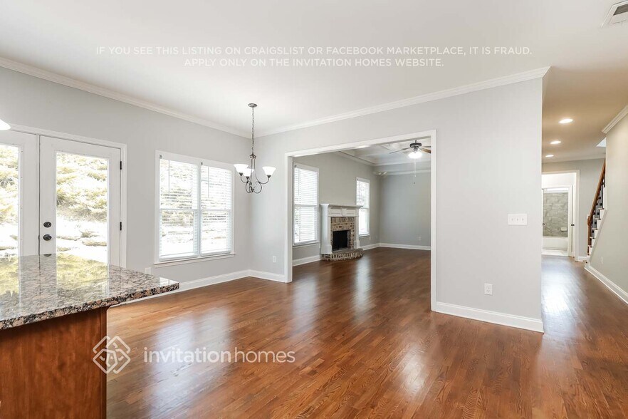 Building Photo - 2627 Creek Rock Cir
