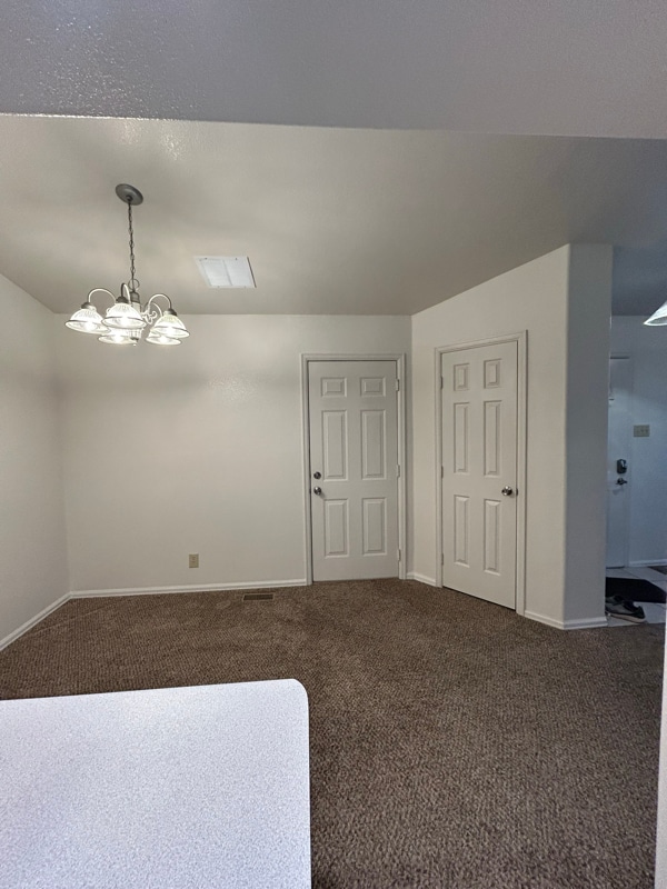 Building Photo - 895 S Knox Dr