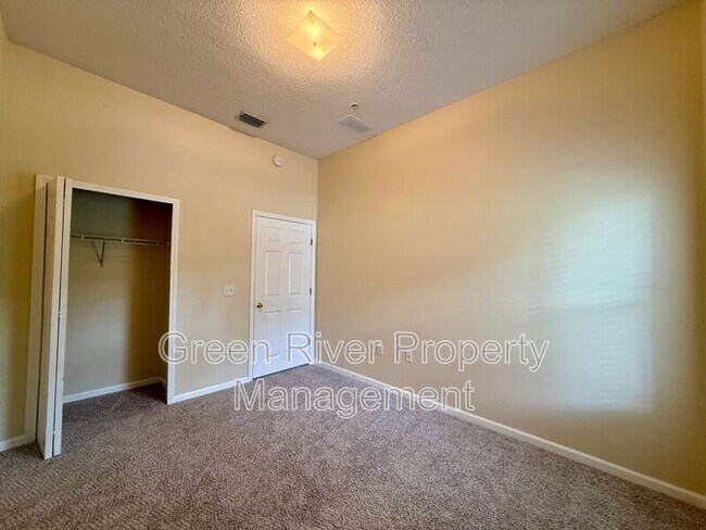 Building Photo - 6106 Maggies Cir
