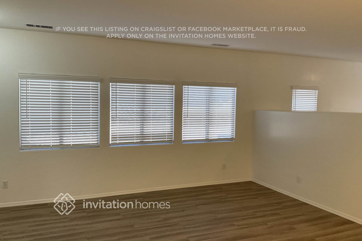 Building Photo - 10266 E Keats Cir