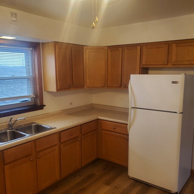 Building Photo - 4309 Saint Charles Rd