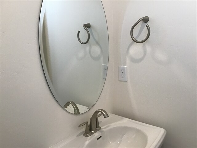 Building Photo - 2409 E Wild Horse Way