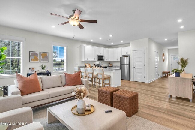 Building Photo - 6216 Beckington Dr