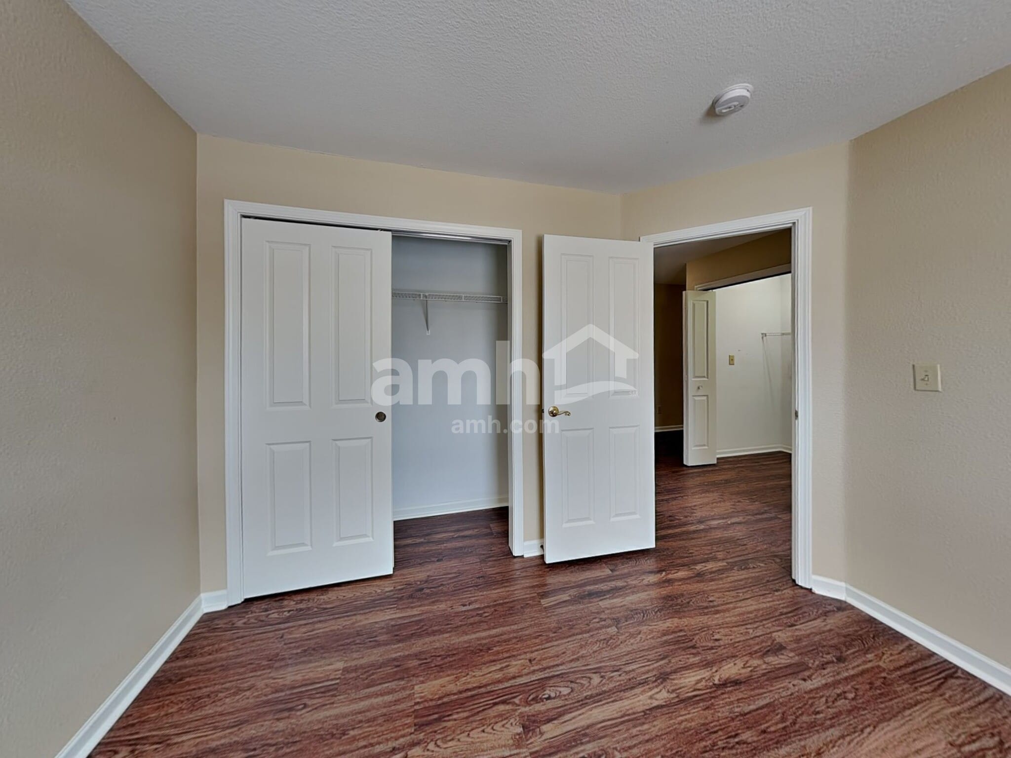 Building Photo - 7215 Kidwell Dr