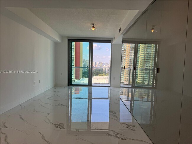 Building Photo - 330 Sunny Isles Blvd