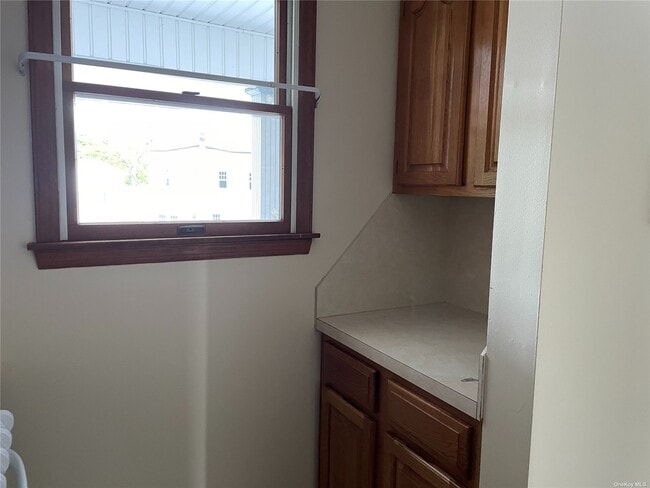 Building Photo - 64 N Main St