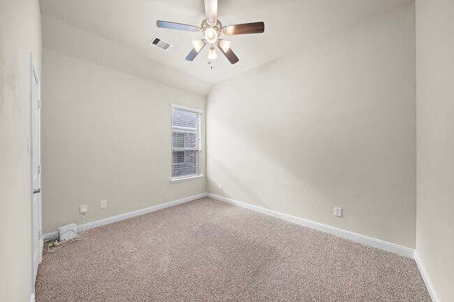 Building Photo - 4923 Windy Poplar Trl