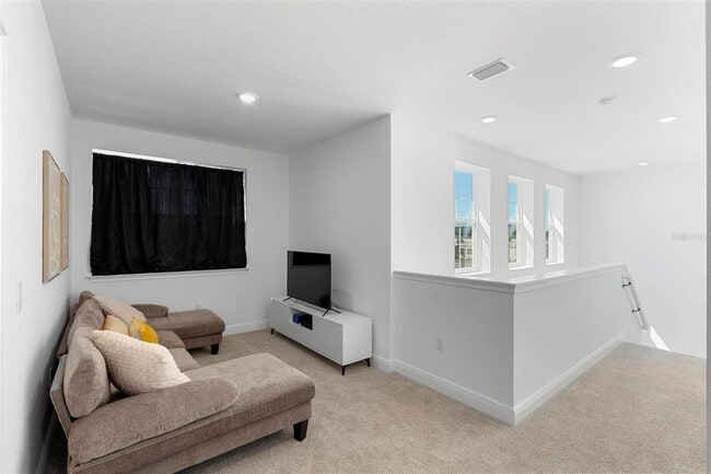 Building Photo - 4911 Shady Pnes Dr