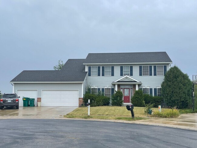 Primary Photo - Five Bedroom Home in NE Rochester MN