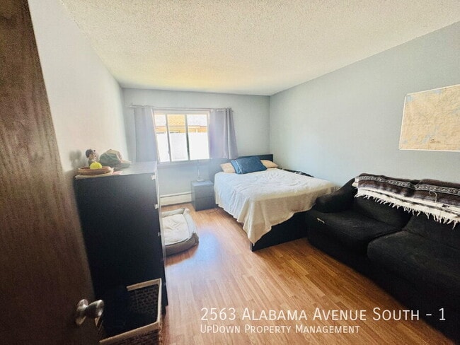 Building Photo - 2563 Alabama Ave S