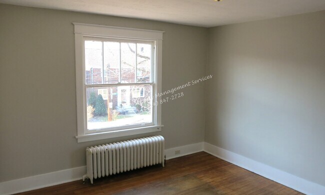 Building Photo - 220 Greydon Ave
