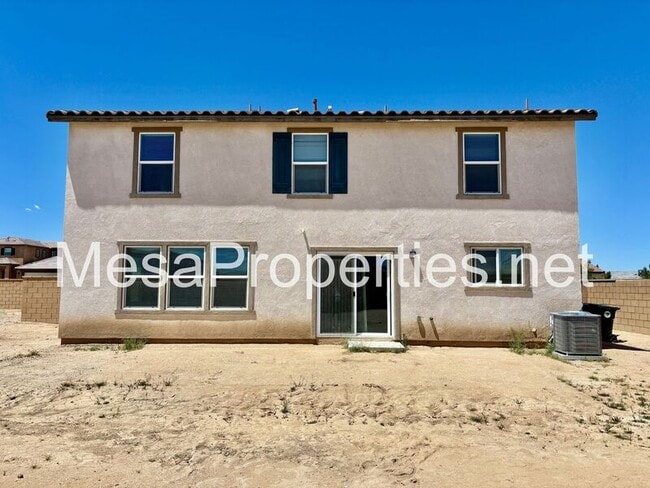 Building Photo - 15877 Cordova Rd