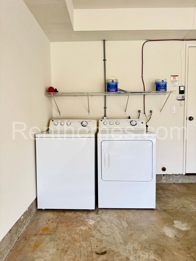 Building Photo - 13546 Hike Ln