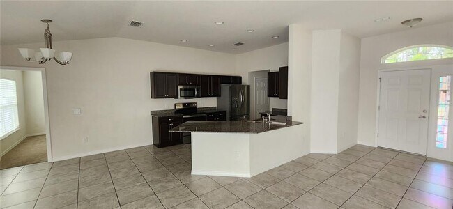 Building Photo - 6960 SW 130th Ln Rd