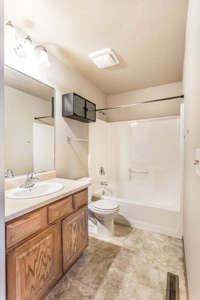 Building Photo - 2500 N Wright Ave