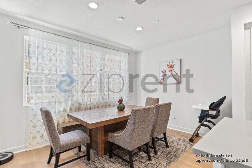 Building Photo - 380 Hansen Ter