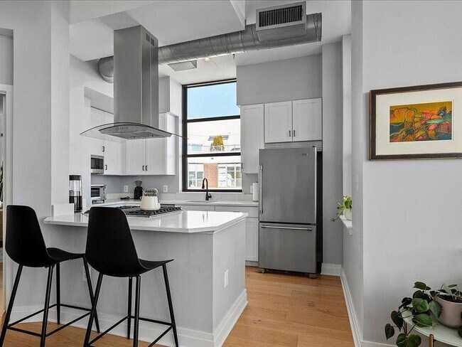Building Photo - 2020 12th St NW