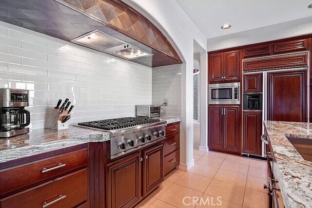 Building Photo - 430 Camino Bandera