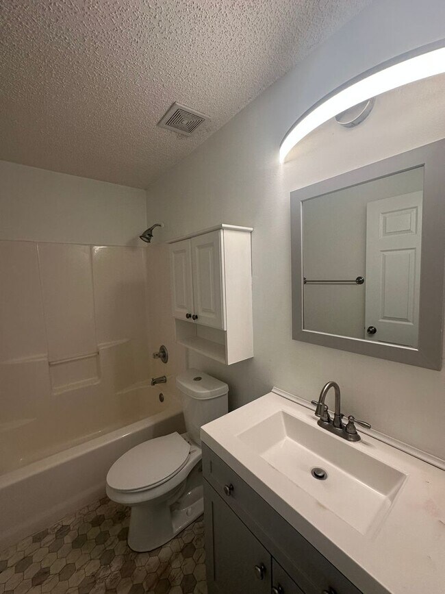 Building Photo - Orange Park Home, Laurel Grove Community