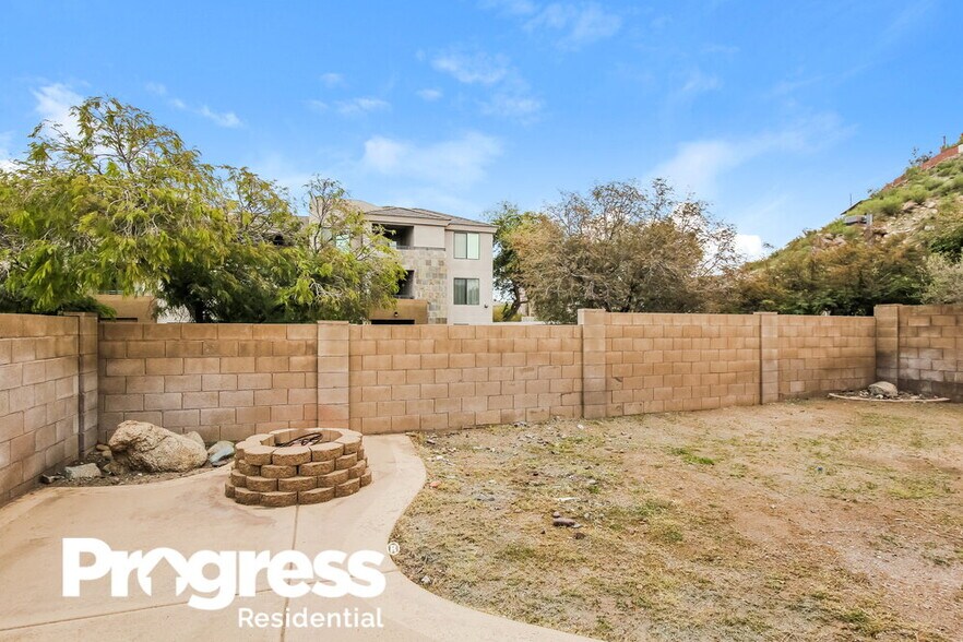 Building Photo - 20015 N 22nd Pl