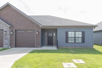 Building Photo - 3838 High Pointe Dr