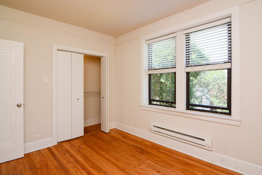 Building Photo - 2328 N Rockwell St