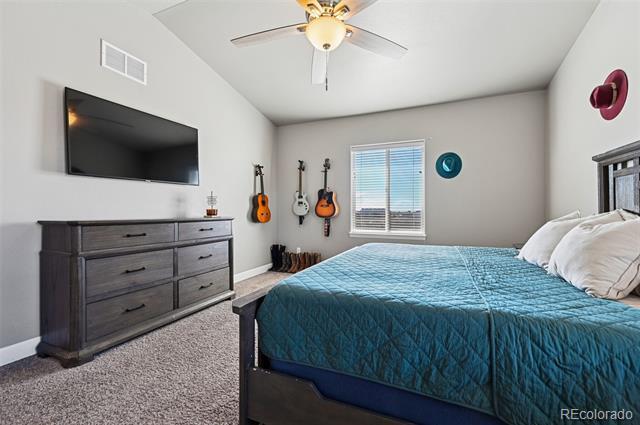 Building Photo - 1140 E Dove Creek Dr