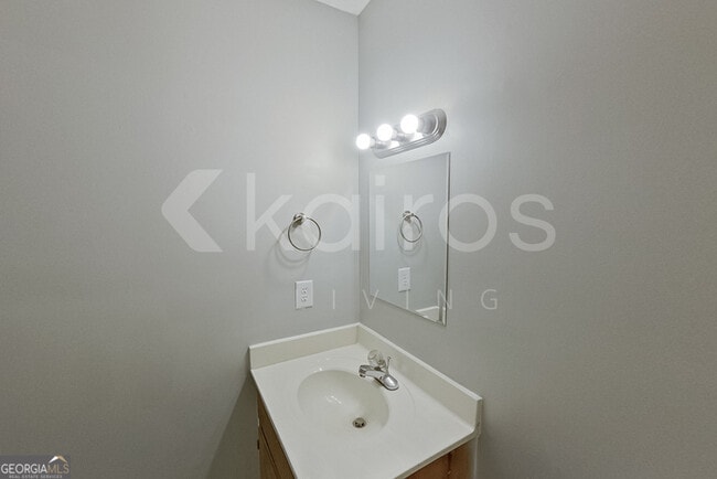 Building Photo - 341 Canada Ct