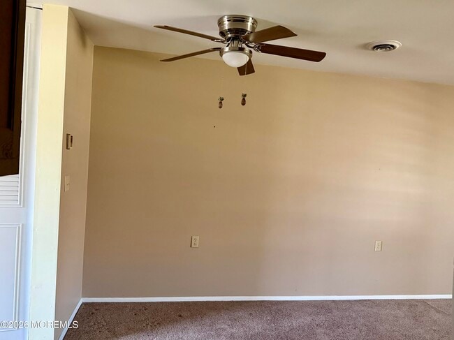 Building Photo - 20 Yorkshire Ct